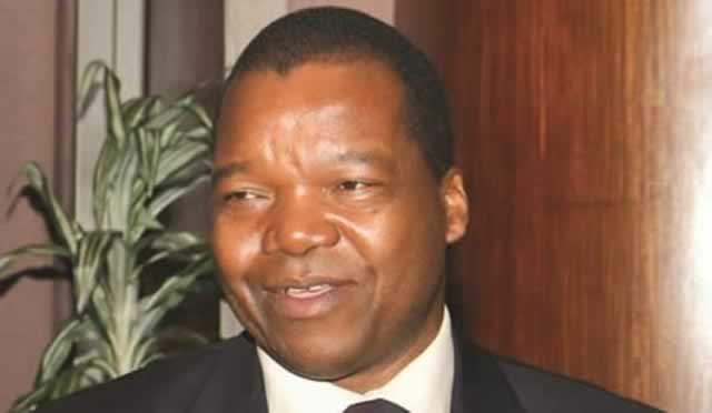 'Economy not collapsing,' says RBZ chief